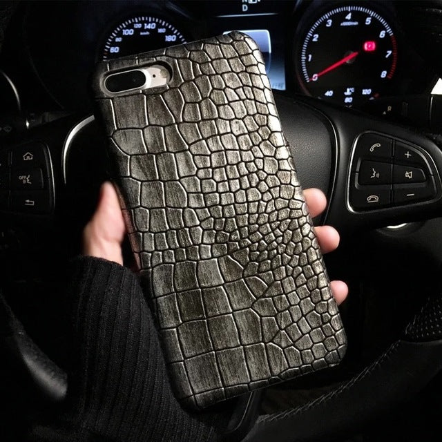 Retro 3D Crocodile Case
