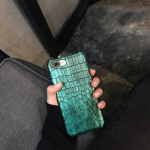 Retro 3D Crocodile Case