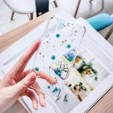 Load image into Gallery viewer, Real Flowers  Case