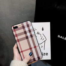 Load image into Gallery viewer, British Plaid Case